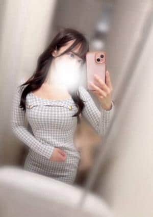 ホールインワン セラピスト みみ