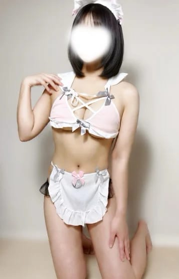 scrape_url:https://img.estama.jp/shop_data/00000031936/cast/sub/357x556/5wzzb_20260908153928.jpg?f=webp