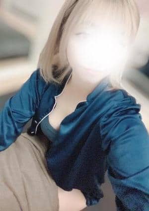 七瀬あかり