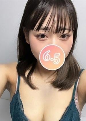 湊咲りな
