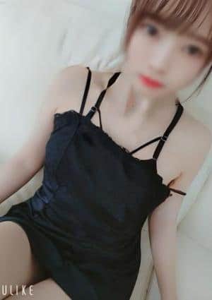 皐月　千那