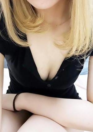 倉敷Roman セラピスト 英里奈