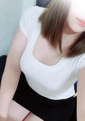 CREA セラピスト 佐伯りん