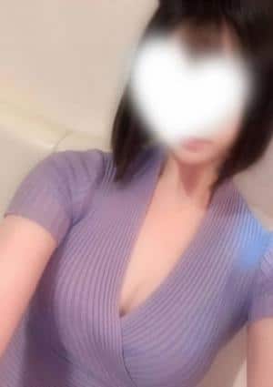 宮条(くじょう)れな