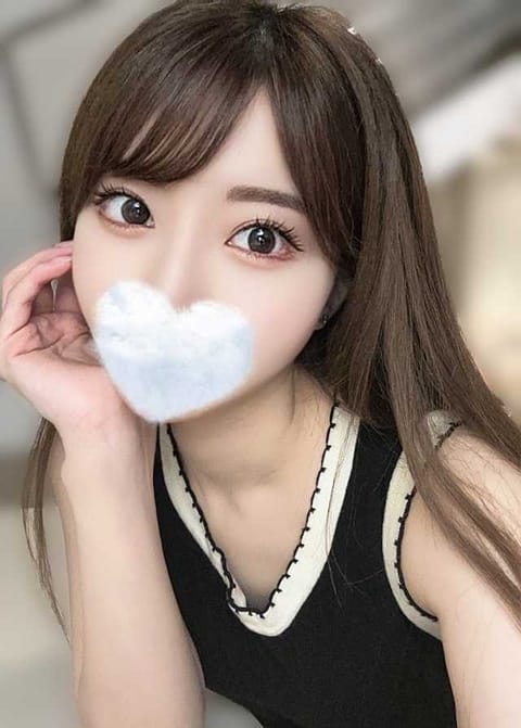 scrape_url:https://peach-next.com/mobileImg/1004152/item/10036684/11115466_640_0.jpg