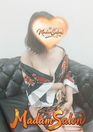 Madame Salon（マダムサロン） セラピスト 上杉