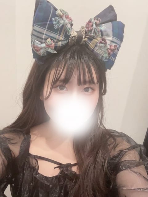 scrape_url:https://akabane-stream.com/upload/cast/10_17828106314.jpg?1782810631