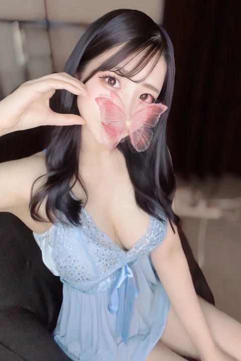 名古屋・栄メンズエステ〜HANIEL〜 セラピスト ⚜️ももな⚜️ 25歳