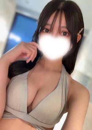 影井れいか