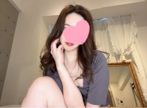 scrape_url:https://esthe-angeaile.com/images_staff/46/031220455592.jpeg