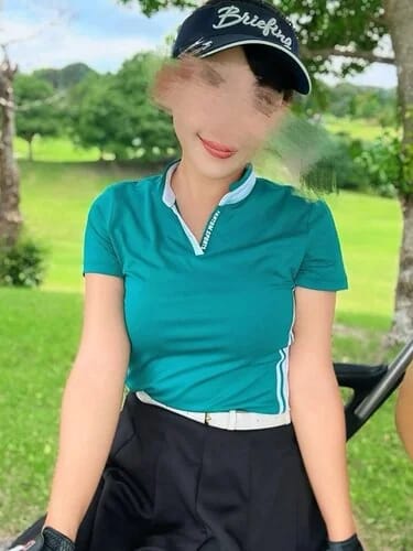 scrape_url:https://esthe-angeaile.com/images_staff/46/031220454714.jpeg