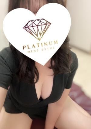 PLATINUM セラピスト 長谷川 みく