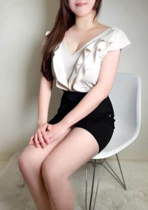 八代ゆな