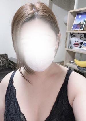 グラマー邸 セラピスト りん