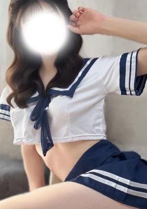 LUMINA. セラピスト 淀川ももか