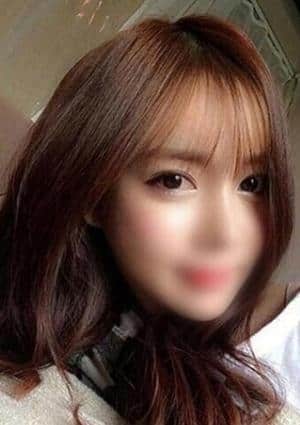 妻色兼美 セラピスト 山岡 早紀