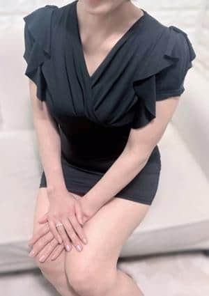 Mrs YOLU SPA セラピスト 朝比奈ゆうな