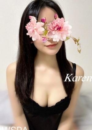 黒田かれん