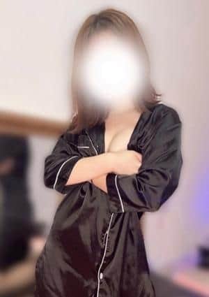 Sovrano セラピスト MOMO