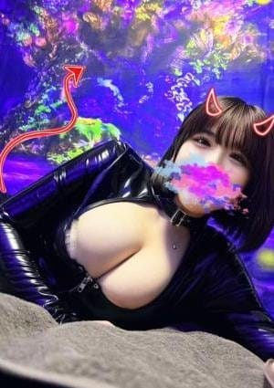 必殺天国エステ セラピスト HINA