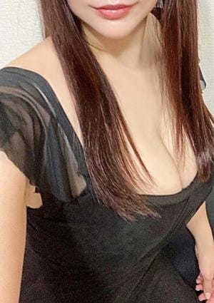 趣里