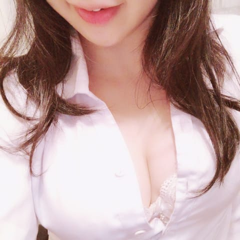 女神の手 セラピスト つきみ 30歳