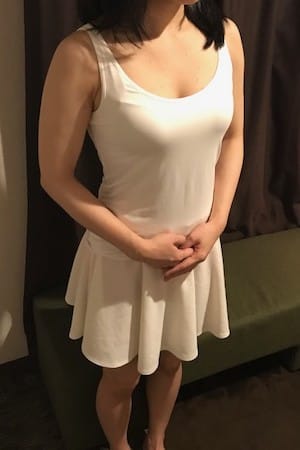 scrape_url:https://esthe-bemajo.net/images_staff/99/04201324437.jpg