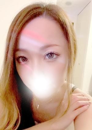 NATURA セラピスト 鈴木 そら