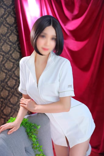 淑女の秘密スパ セラピスト 三上まや 39歳