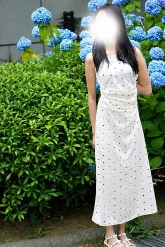 scrape_url:https://grandaromatokyo.com/images_staff/755/08081722474.jpg