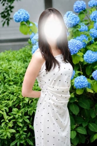 scrape_url:https://grandaromatokyo.com/images_staff/755/080817224668.jpg
