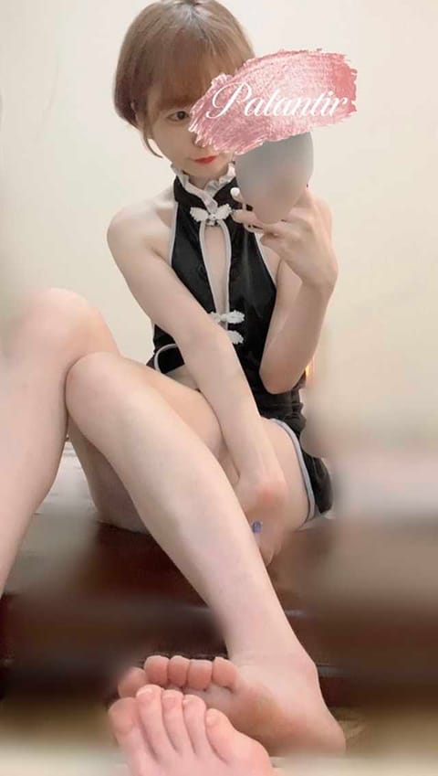 scrape_url:https://palantir.esthe-hp.com/mobileImg/1004138/item/10030944/11088345_640_0.jpg