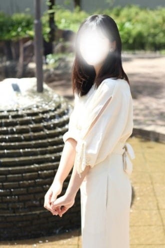 scrape_url:https://grandaromatokyo.com/images_staff/735/072211061825.jpg