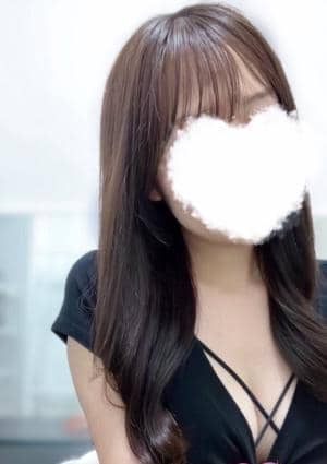 美波 もも