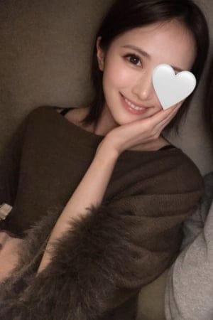 scrape_url:https://esthe-platinum.tokyo/images_staff/726/021612421454.jpeg