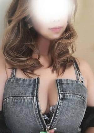 蓮見しおん