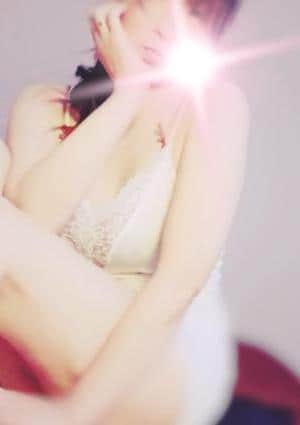 七瀬　しおり