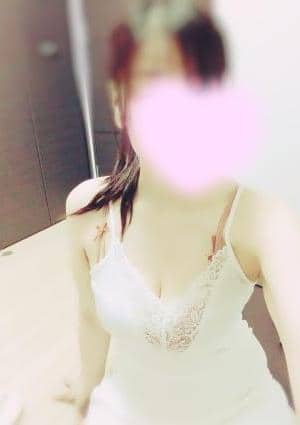 七瀬　しおり