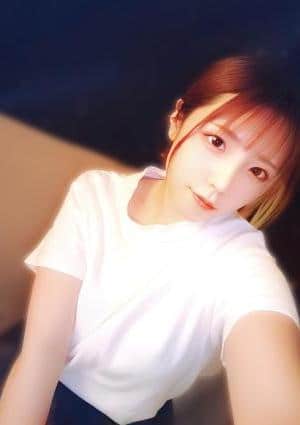 裕乃おとは