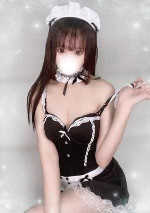 東村ねね