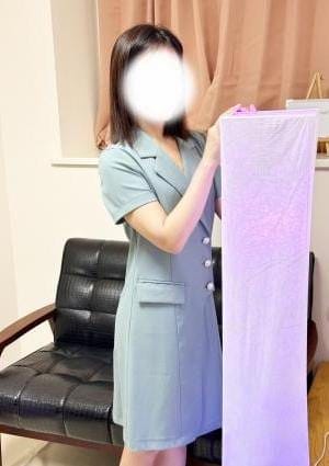 えみり