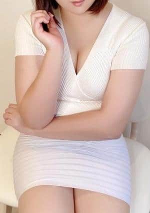 新人みちる