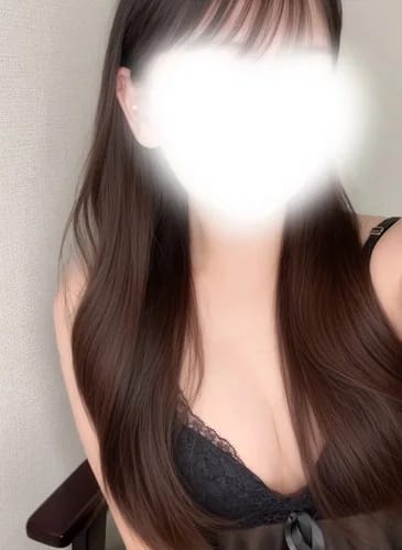 scrape_url:https://esthe-angeaile.com/images_staff/267/091515240244.jpg