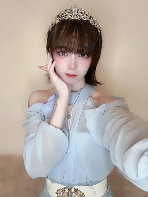 scrape_url:https://cdn2-caskan.com/caskan/img/cast/1762838774_4224046.jpg