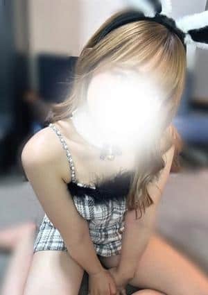 うさぎのお部屋 セラピスト 乾ほのか