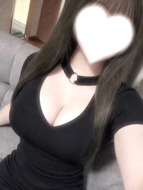 Real（レアル） セラピスト ねね 20歳