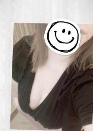 七瀬　葵