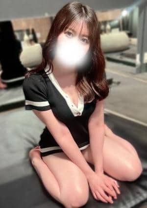 真白　もも