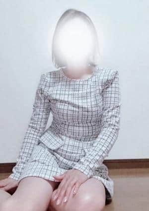 人妻メンズエステ艶女 セラピスト 前田