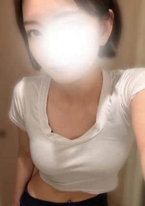 依田にこ